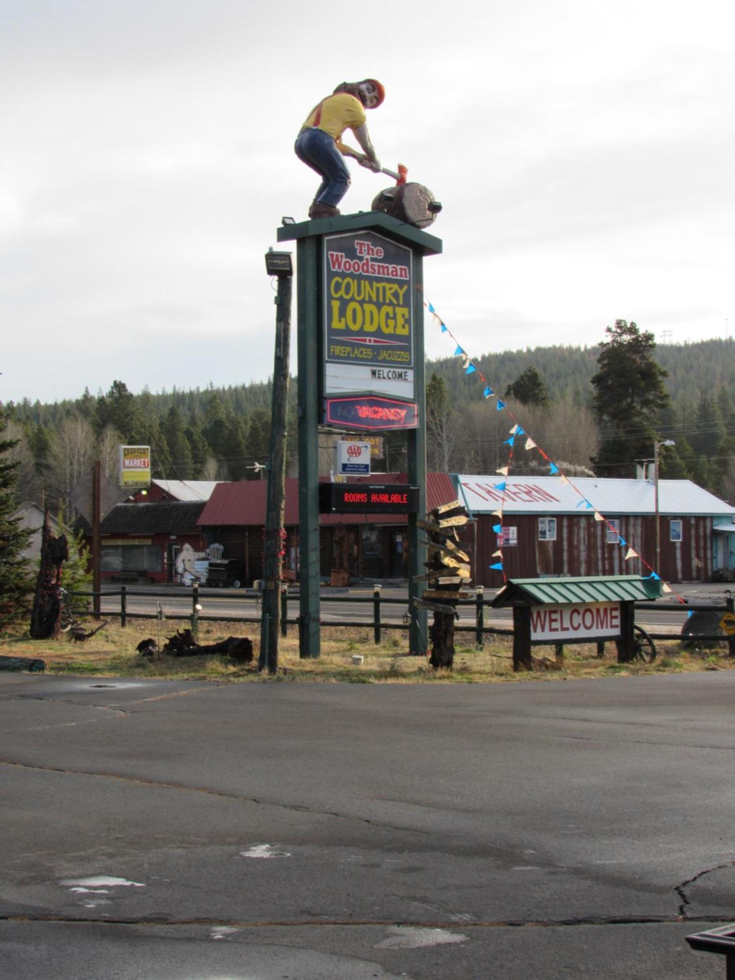 The Woodsman Country Lodge Crescent Exterior foto